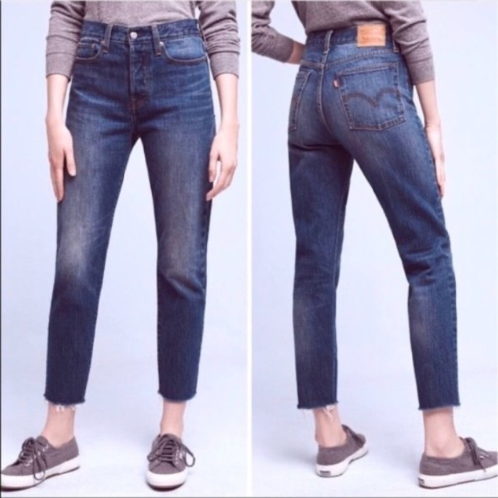 Levi’s High Rise Straight Leg Jeans Size 26